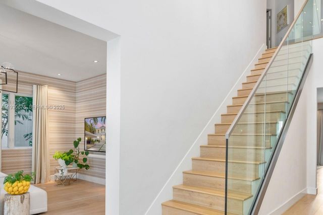 745 NE 77th St, Miami, FL 33138