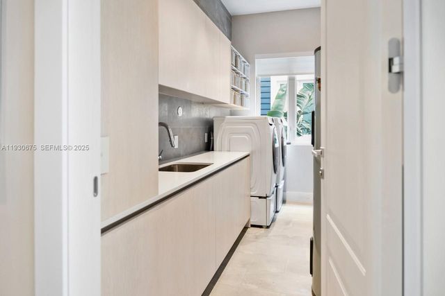 745 NE 77th St, Miami, FL 33138