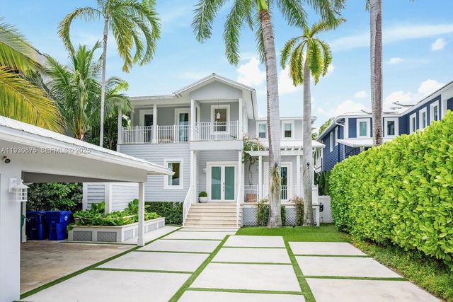 745 NE 77th St, Miami, FL 33138