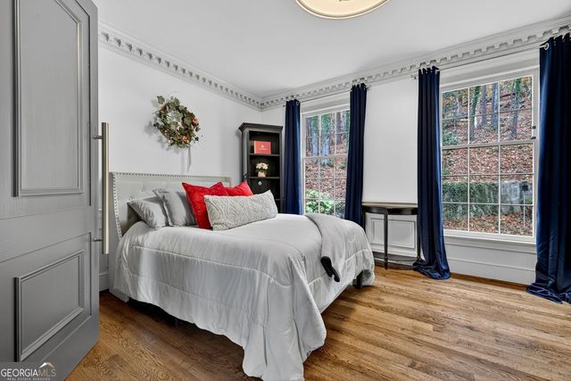 2525 Spalding Drive, Atlanta, GA 30350