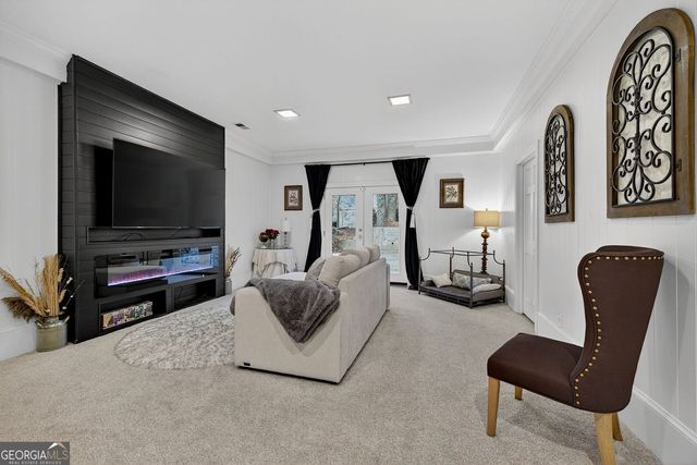 2525 Spalding Drive, Atlanta, GA 30350