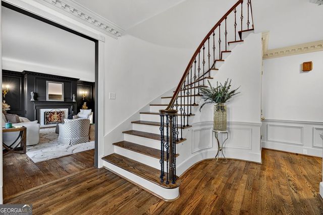 2525 Spalding Drive, Atlanta, GA 30350