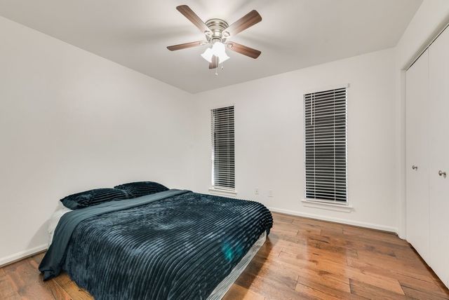 2225 Park Hill Drive, Arlington, TX 76012