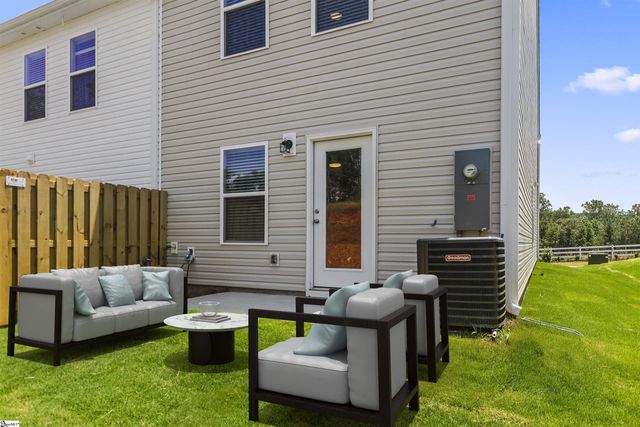 1281 Forestbrook Lane, Spartanburg, SC 29303