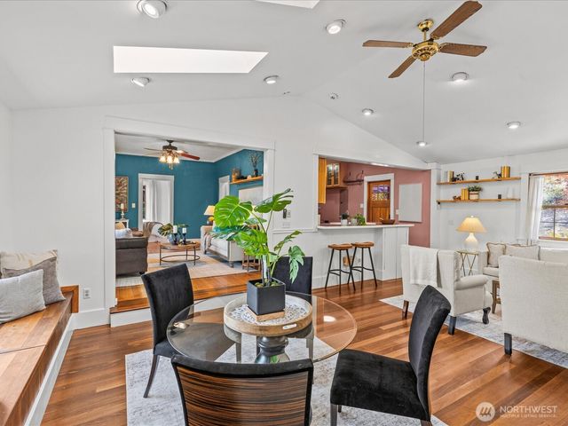 5024 29th Avenue S, Seattle, WA 98108