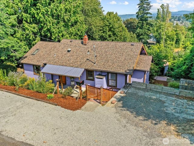 5024 29th Avenue S, Seattle, WA 98108