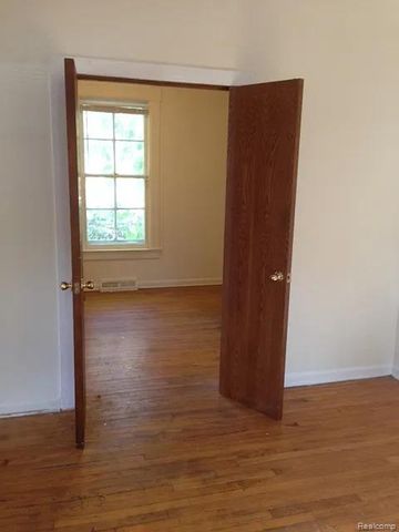 108 Normal Street, Ypsilanti, MI 48198