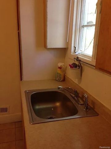 108 Normal Street, Ypsilanti, MI 48198