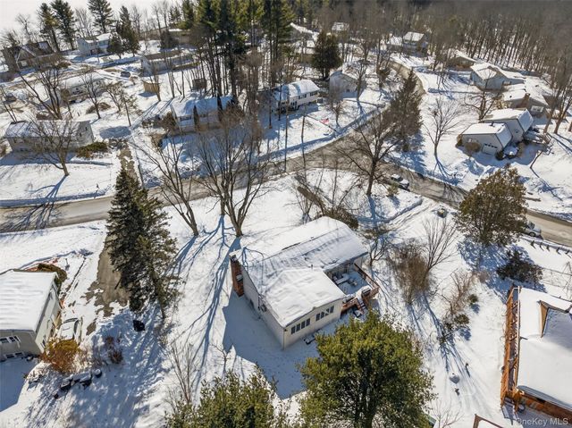 57 Lakeview Drive, Kiamesha Lake, NY 12751