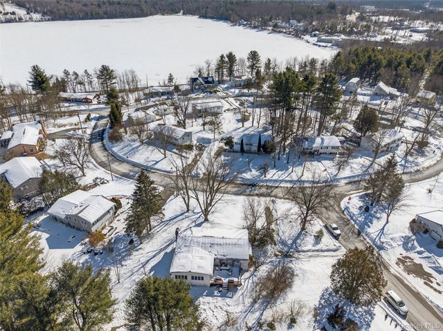 57 Lakeview Drive, Kiamesha Lake, NY 12751