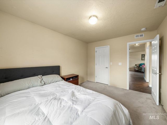 208 E Kaibab Trail St., Meridian, ID 83646