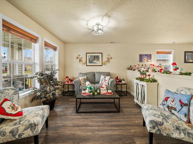 208 E Kaibab Trail St., Meridian, ID 83646