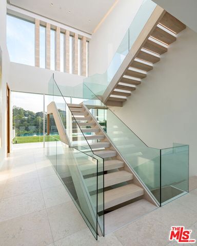 642 Perugia Way, Los Angeles, CA 90077