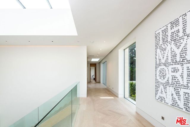 642 Perugia Way, Los Angeles, CA 90077