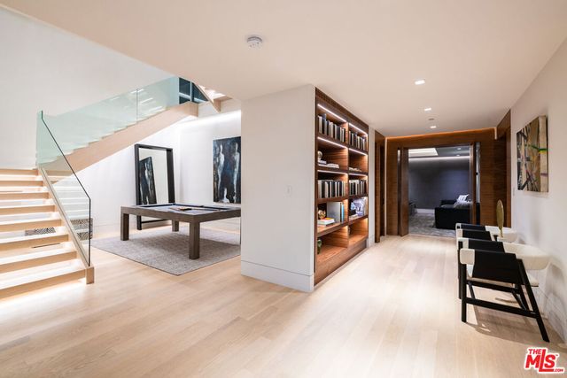 642 Perugia Way, Los Angeles, CA 90077