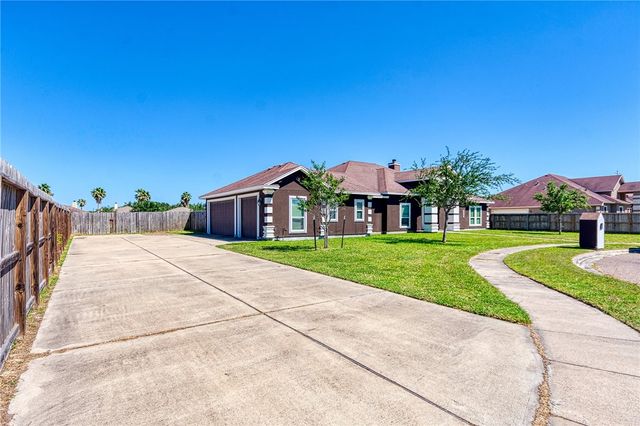 2602 Annie Rae Way, Corpus Christi, TX 78418