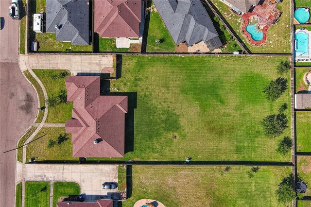 2602 Annie Rae Way, Corpus Christi, TX 78418
