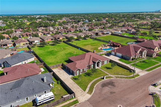 2602 Annie Rae Way, Corpus Christi, TX 78418