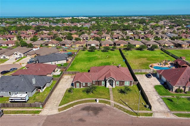 2602 Annie Rae Way, Corpus Christi, TX 78418