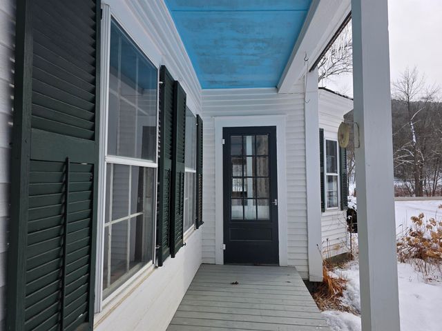 673 VT Rte 121 East, Grafton, VT 05146