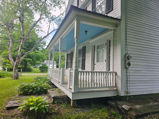 673 VT Rte 121 East, Grafton, VT 05146