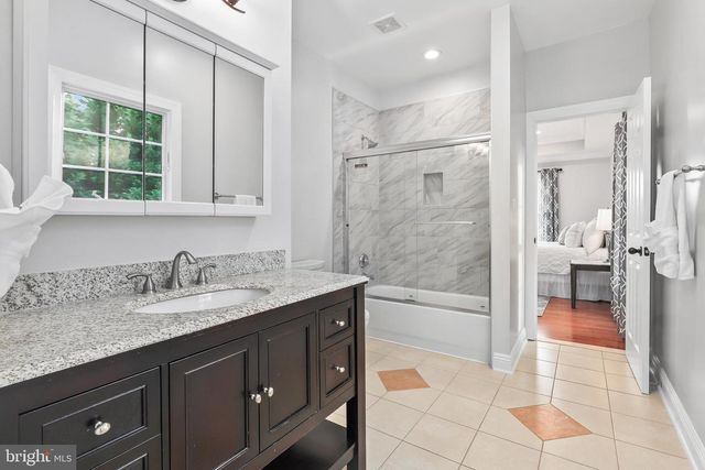 1729 BEULAH RD, Vienna, VA 22182