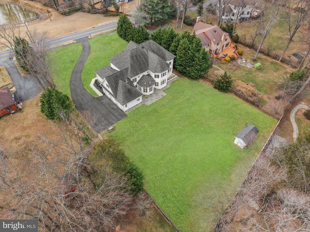 1729 BEULAH RD, Vienna, VA 22182