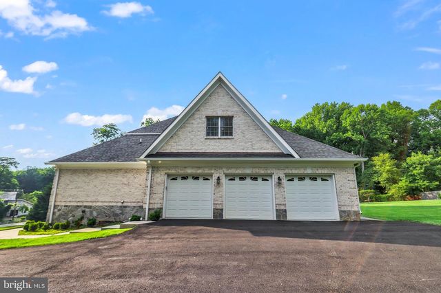 1729 BEULAH RD, Vienna, VA 22182