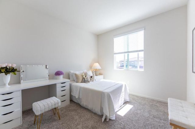 1880 Violet Drive, Hollister, CA 95023