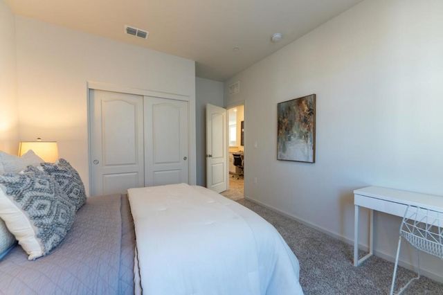 1880 Violet Drive, Hollister, CA 95023