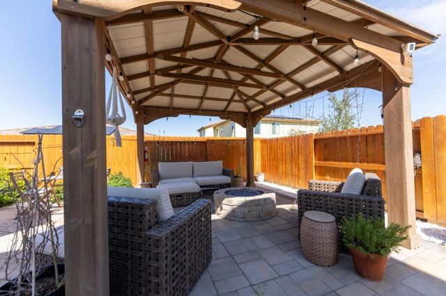 1880 Violet Drive, Hollister, CA 95023