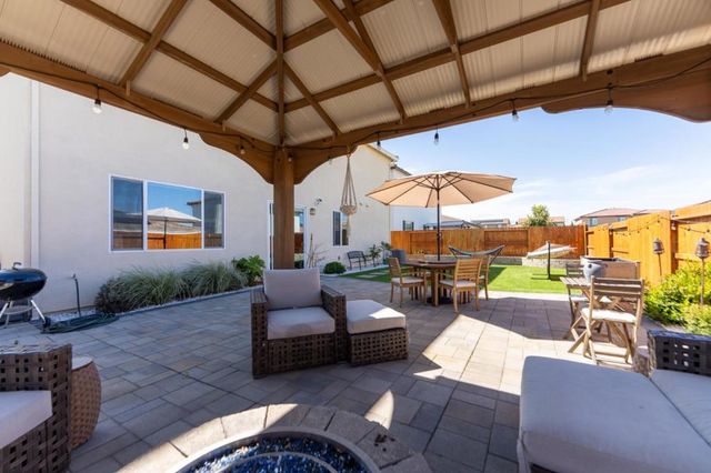 1880 Violet Drive, Hollister, CA 95023