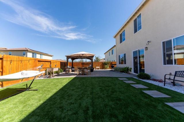 1880 Violet Drive, Hollister, CA 95023