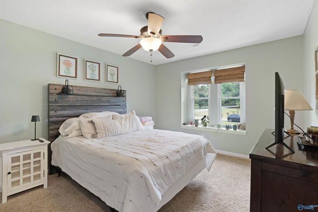 1308 Whispering Hills Circle, Hartselle, AL 35640