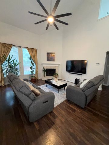 5620 Blanca Court, Fort Worth, TX 76179