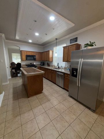 5620 Blanca Court, Fort Worth, TX 76179
