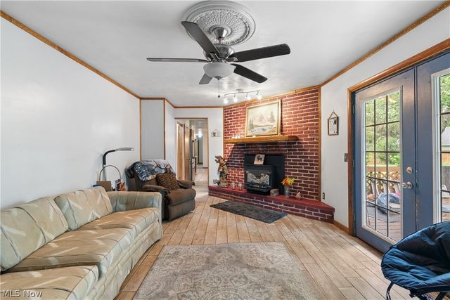12780 Jamestown Avenue NW, Uniontown, OH 44685