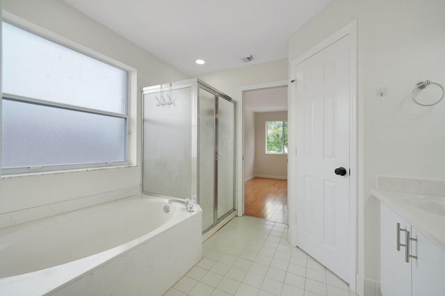 2203 SW 134th Avenue, Miramar, FL 33027