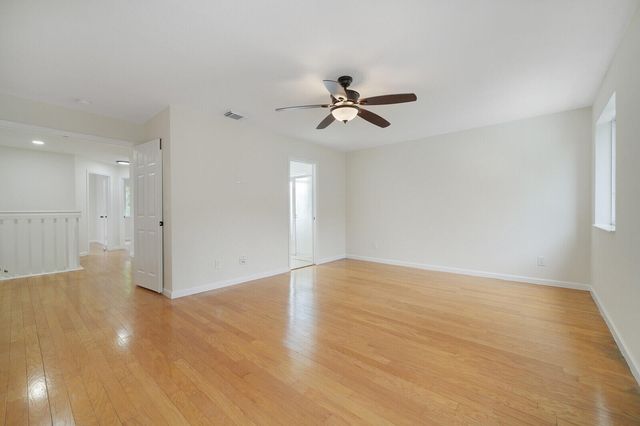 2203 SW 134th Avenue, Miramar, FL 33027