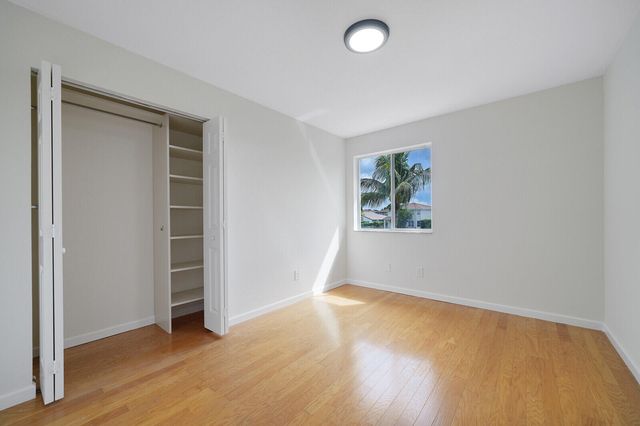 2203 SW 134th Avenue, Miramar, FL 33027