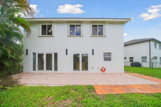 2203 SW 134th Avenue, Miramar, FL 33027