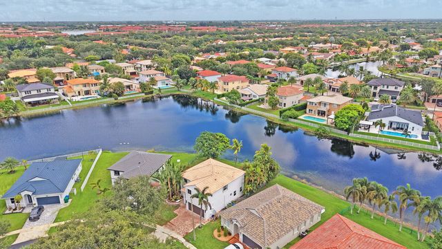 2203 SW 134th Avenue, Miramar, FL 33027