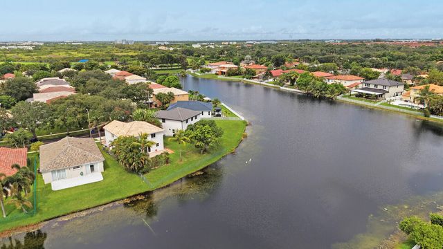 2203 SW 134th Avenue, Miramar, FL 33027