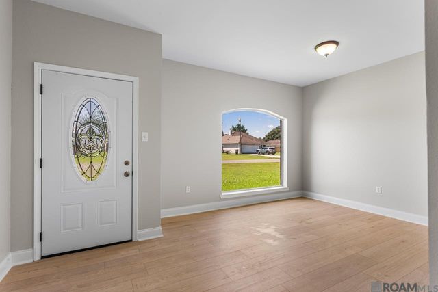 43266 N Henderson Ave, Prairieville, LA 70769