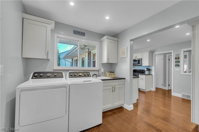 27015 Kennedy Ridge Extension, North Olmsted, OH 44070