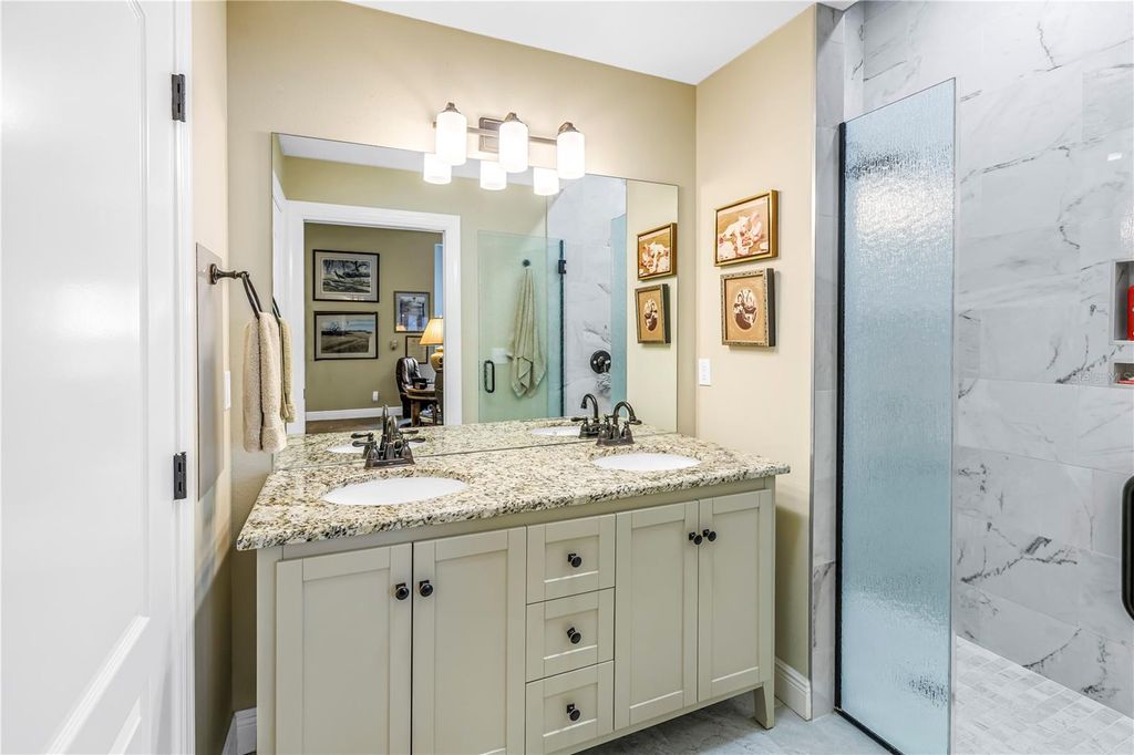 Image 34 of property listing at 6113 45TH STREET W, Bradenton, FL 34210