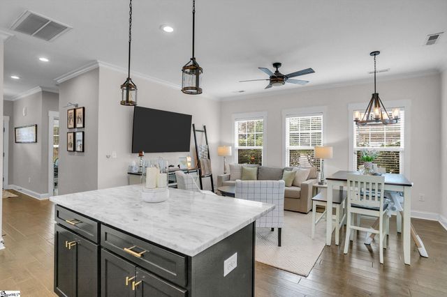 122 Oakland Drive, Greenville, SC 29607