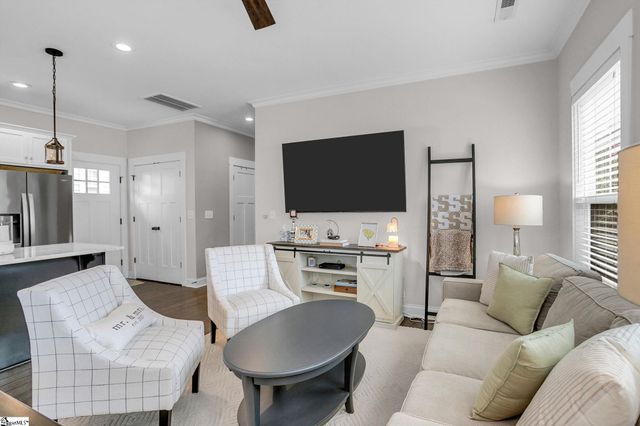 122 Oakland Drive, Greenville, SC 29607