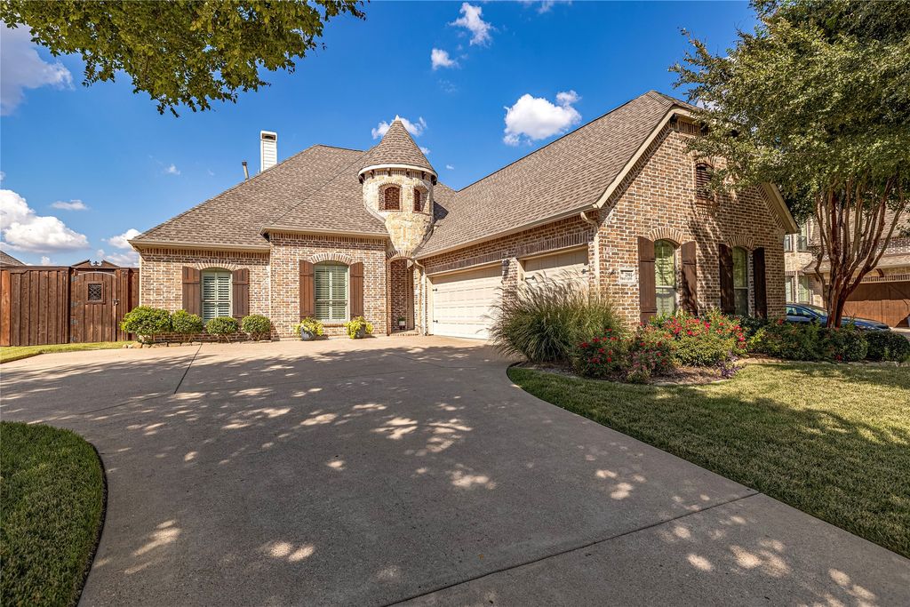 2911 Tracy Lynn Lane, Sachse, TX 75048