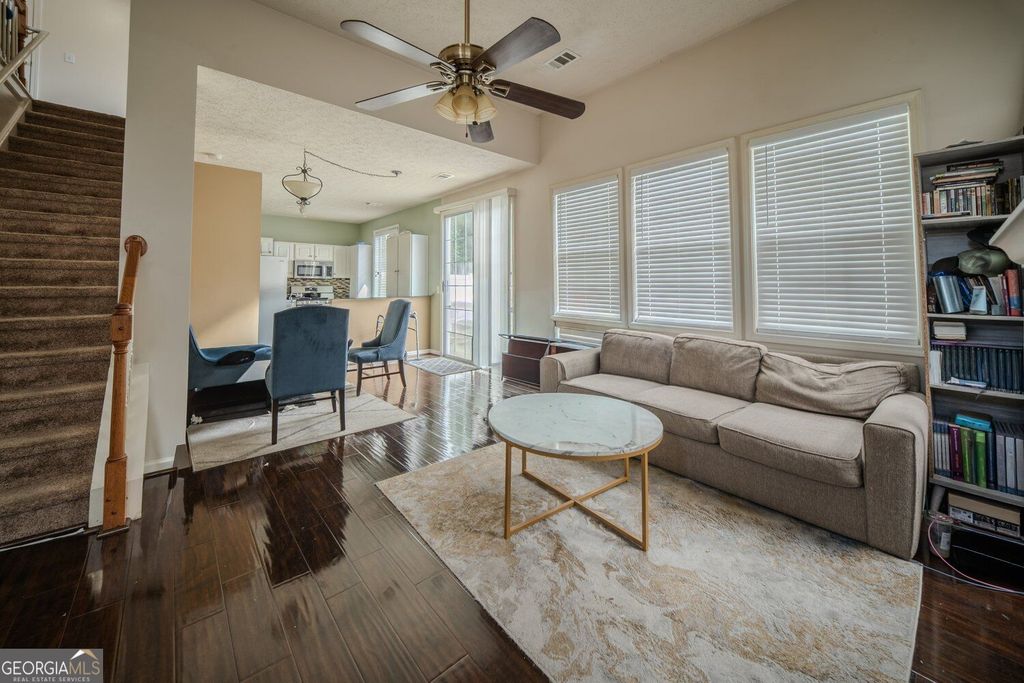 213 Manley Court, Woodstock, GA 30188 — photo 3